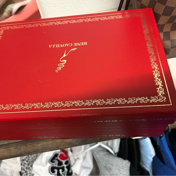 Brand new never worn just got the wrong size. Bought from bergdorf in NYC . - Picture 5 of 5